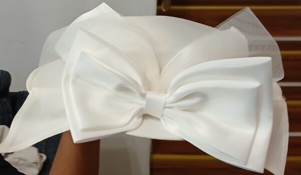 Bridal Fascinator Elegant Party Hat - Image 4