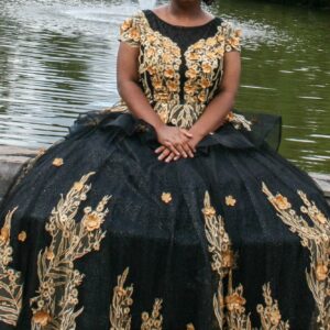 Elegant Quinceanera Dresses Come with Under-skirt ( Petticoat included)