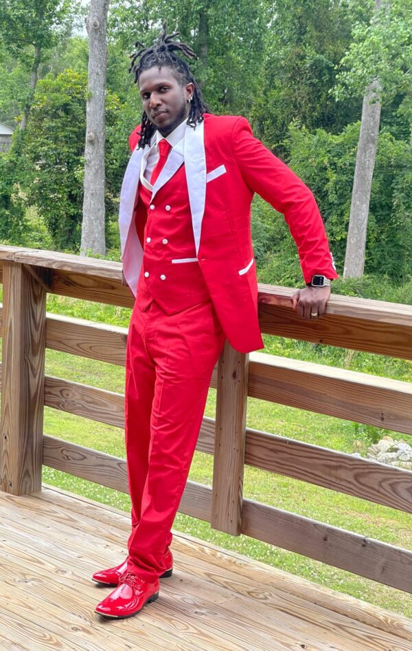 Luxury 3 Pieces Suits Slim Fit Tuxedos/Jacket, Vest+ Trousers