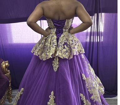 Sweetheart- Elegant Sleeveless Classic Sweet 16 Gown - Image 4