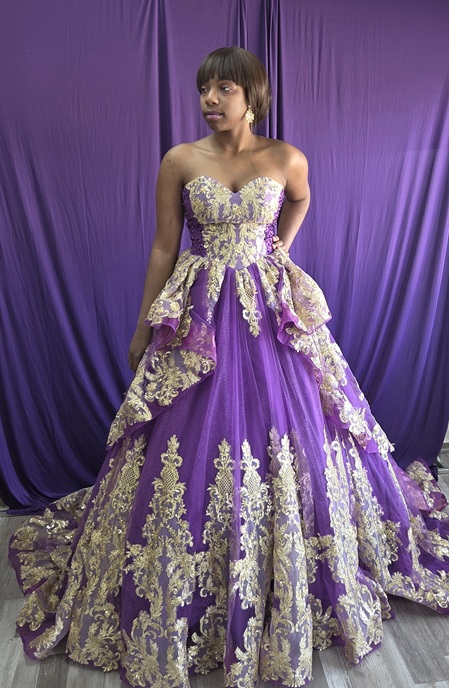 Sweetheart- Elegant Sleeveless Classic Sweet 16 Gown